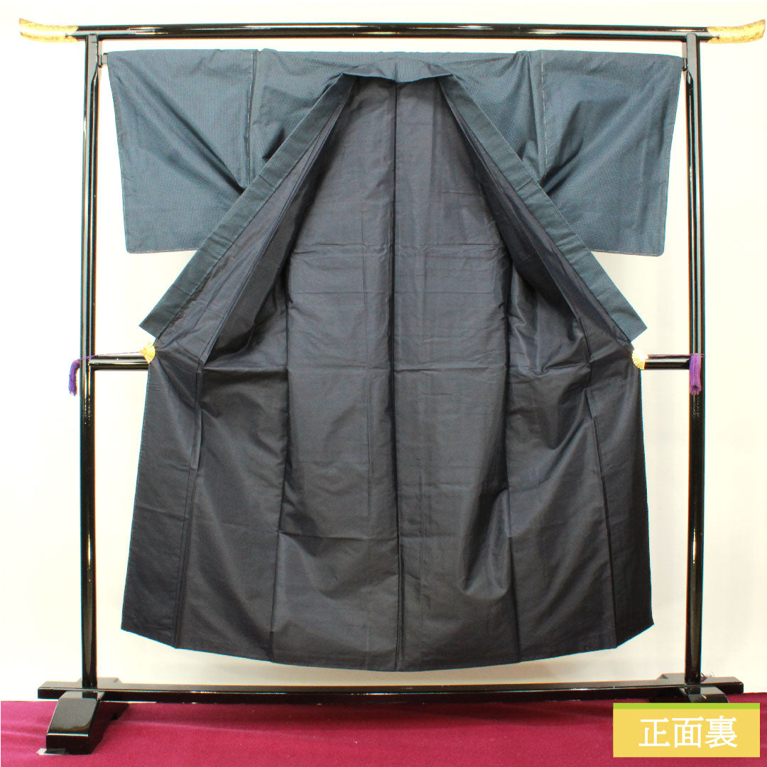 男物 正絹 身丈153.5cm 裄丈71cm 大島紬 緯総絣 Sランク 袷 紺系 1119000842518