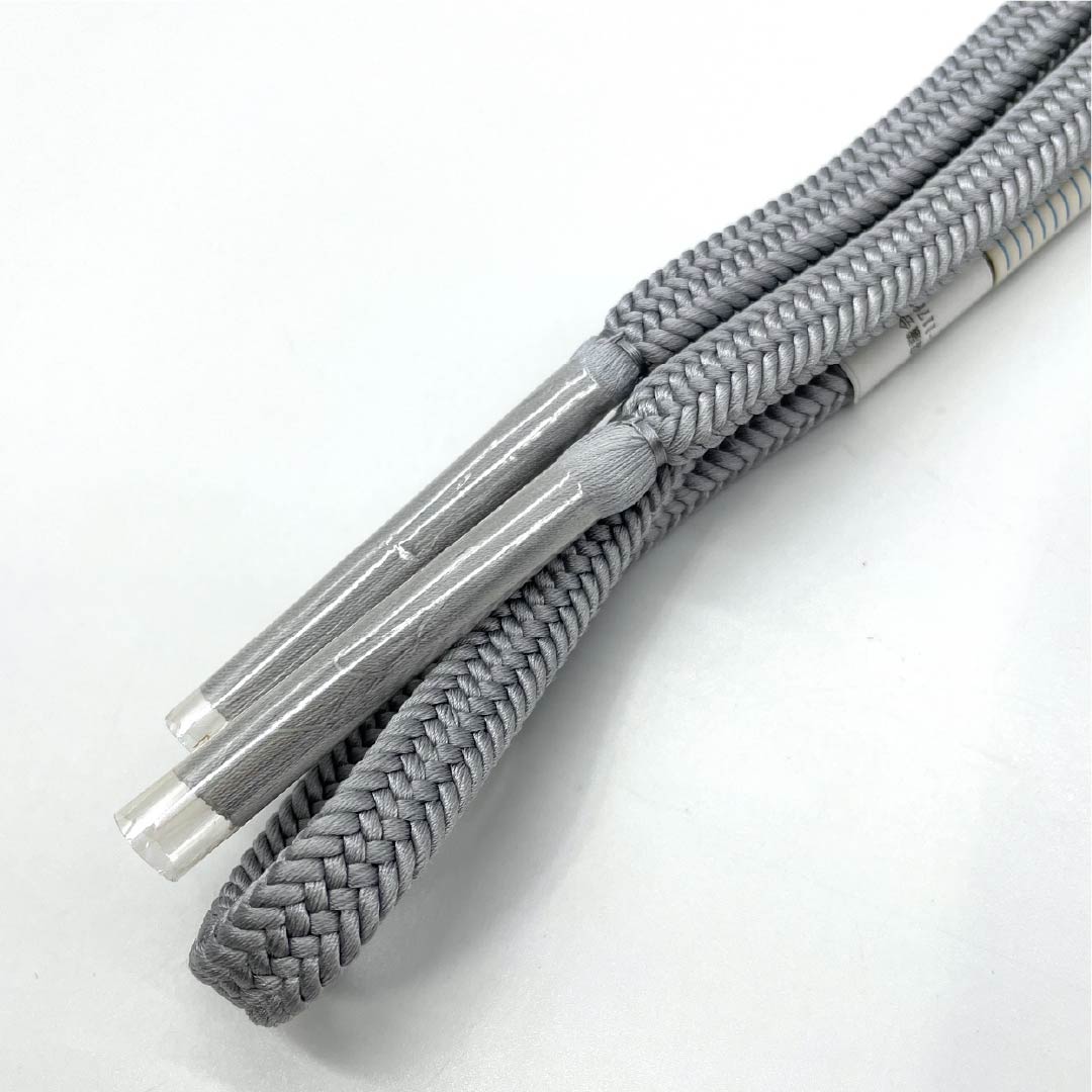 帯締め 正絹 Sランク  白銅色（はくどういろ）    長さ約162cm 幅約1cm カジュアル グレー系 1135005922322