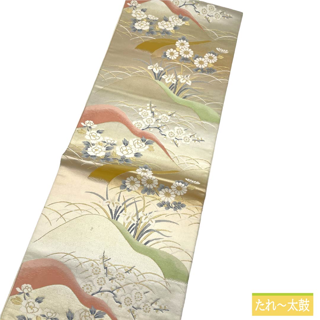 袋帯 正絹 Aランク 銀色（ぎんいろ） 遠山 草花   帯丈416cm 六通 フォーマル 銀系 1123018623322