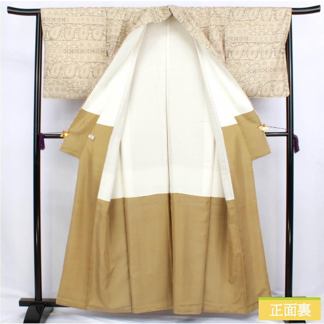 小紋 正絹 Sランク 身丈160cm 裄丈65.5cm 袷 東京白茶色（とうきょうしらちゃいろ） ペイズリー柄 紬地 シルクガード ベージュ系 1115006772425