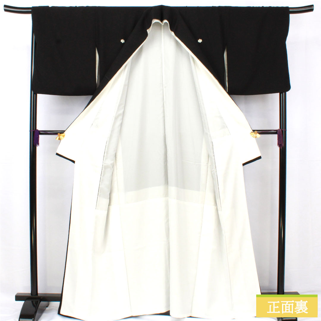 Black formal kimono, pure silk, length 164cm, sleeve length 69cm, lined, by artist, Kyoto yuzen, period figure, five crests, five-three paulownia, A rank, black, 1111001463410