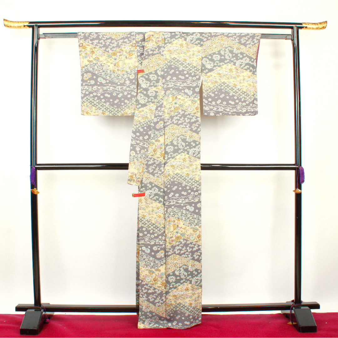 小紋 身丈160.5cm 裄丈62cm 袷 燻銀色 麴色 京紅型  正絹 Aランク グレー系 1115002453422