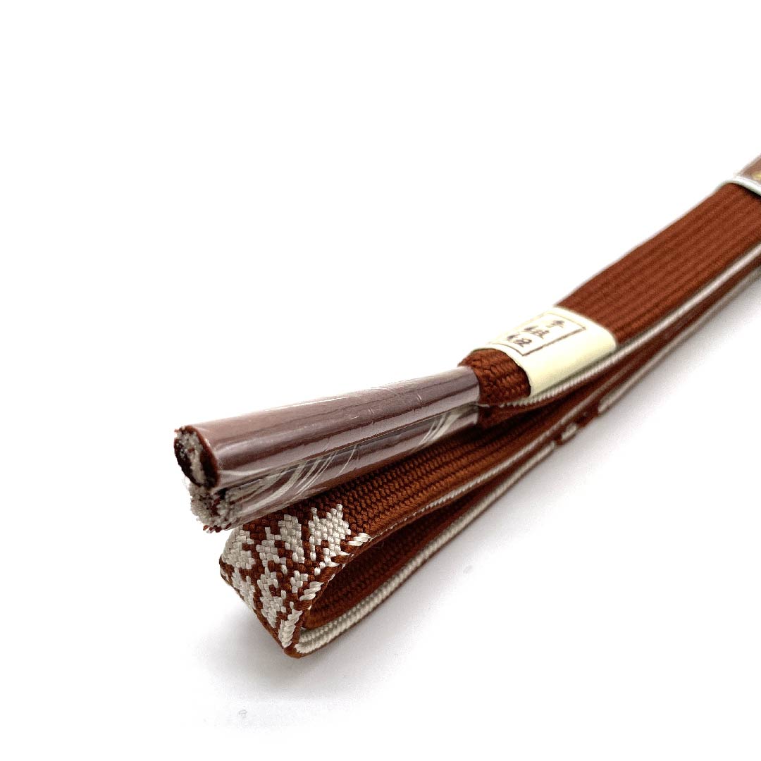 （新古品） 帯締め 正絹 四分紐 猩々茶色（しょうじょうちゃいろ） 手組紐 新古品 長さ約156cm 幅約1.5cm カジュアル Sランク 茶系 1135001742914