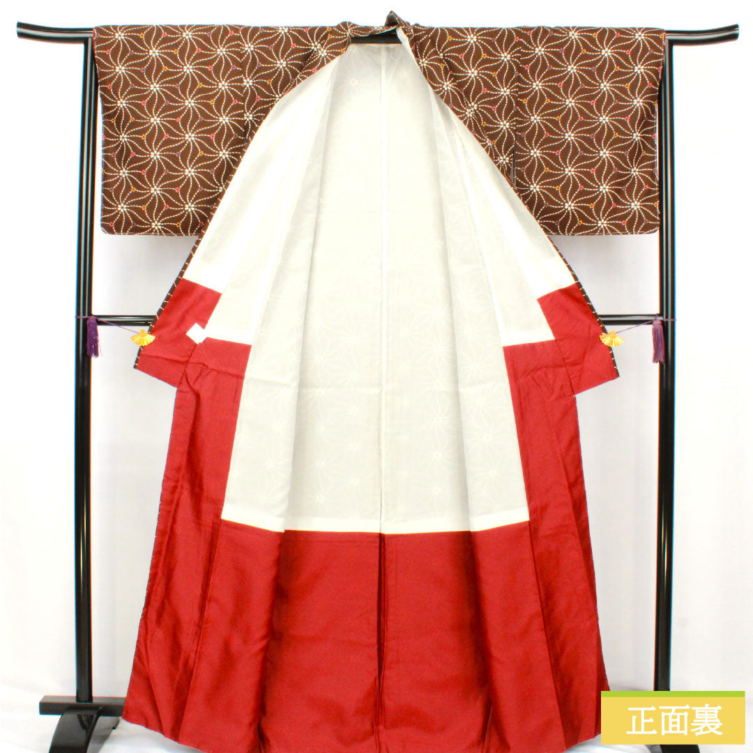 小紋 ポリエステル Sランク 身丈165cm 裄丈64.5cm 袷 土黒色（つちぐろいろ） 洗える着物 桜の花びら しつけ糸付き 未使用品 茶系 1115007642514