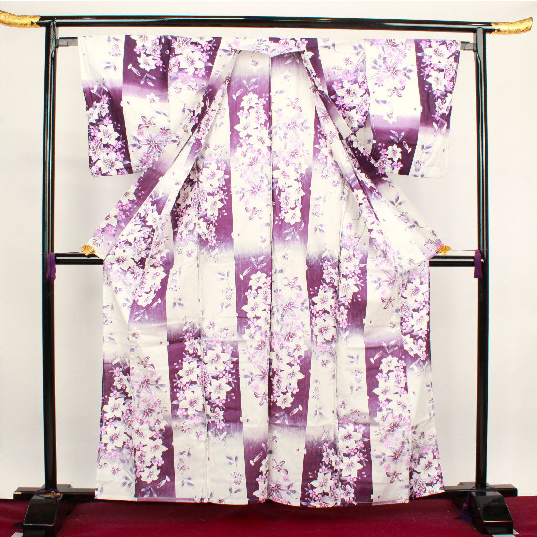 浴衣 市松 草花模様 木綿 Sランク 単衣 身丈162cm 裄丈66.5cm 白系 1118001532411
