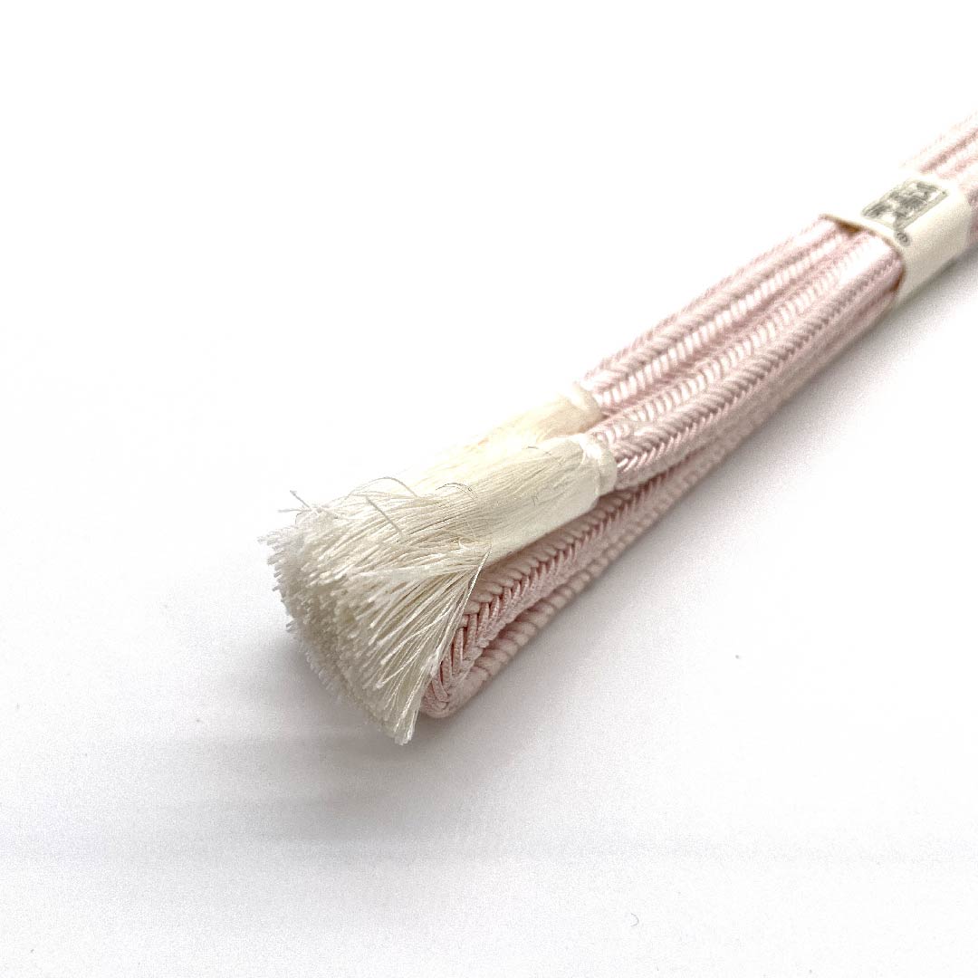 (New old stock) Obijime (belt fastener) Pure silk quarter-length cord Sakura-iro (cherry blossom color) Goshima cord Edo braid New old stock Length approx. 162cm Width approx. 1.2cm Casual S rank Pink 1135002512313