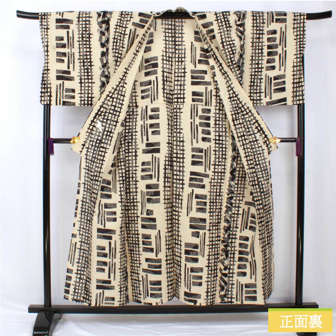 浴衣 綿麻 身丈154cm 裄丈71.5cm Aランク 単衣 ベージュ系 砥粉色（とのこいろ） 男物 幾何学模様 1118005423225