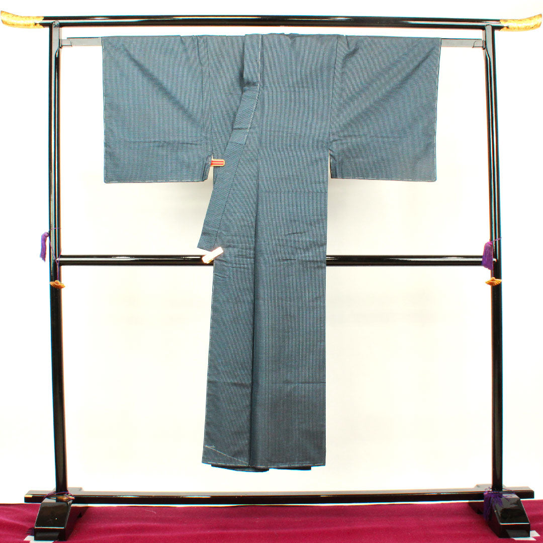 男物 身丈142.5cm 裄丈66.5cm 大島紬 アンサンブル 経緯絣 正絹 Sランク 袷 紺系 1119000482418