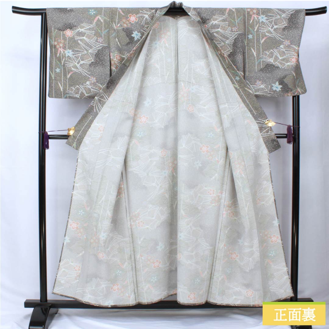 小紋 ポリエステル 身丈156cm 裄丈66cm 単衣 鉛色（なまりいろ） 古典柄 洗える着物 Sランク グレー系 1115005912322