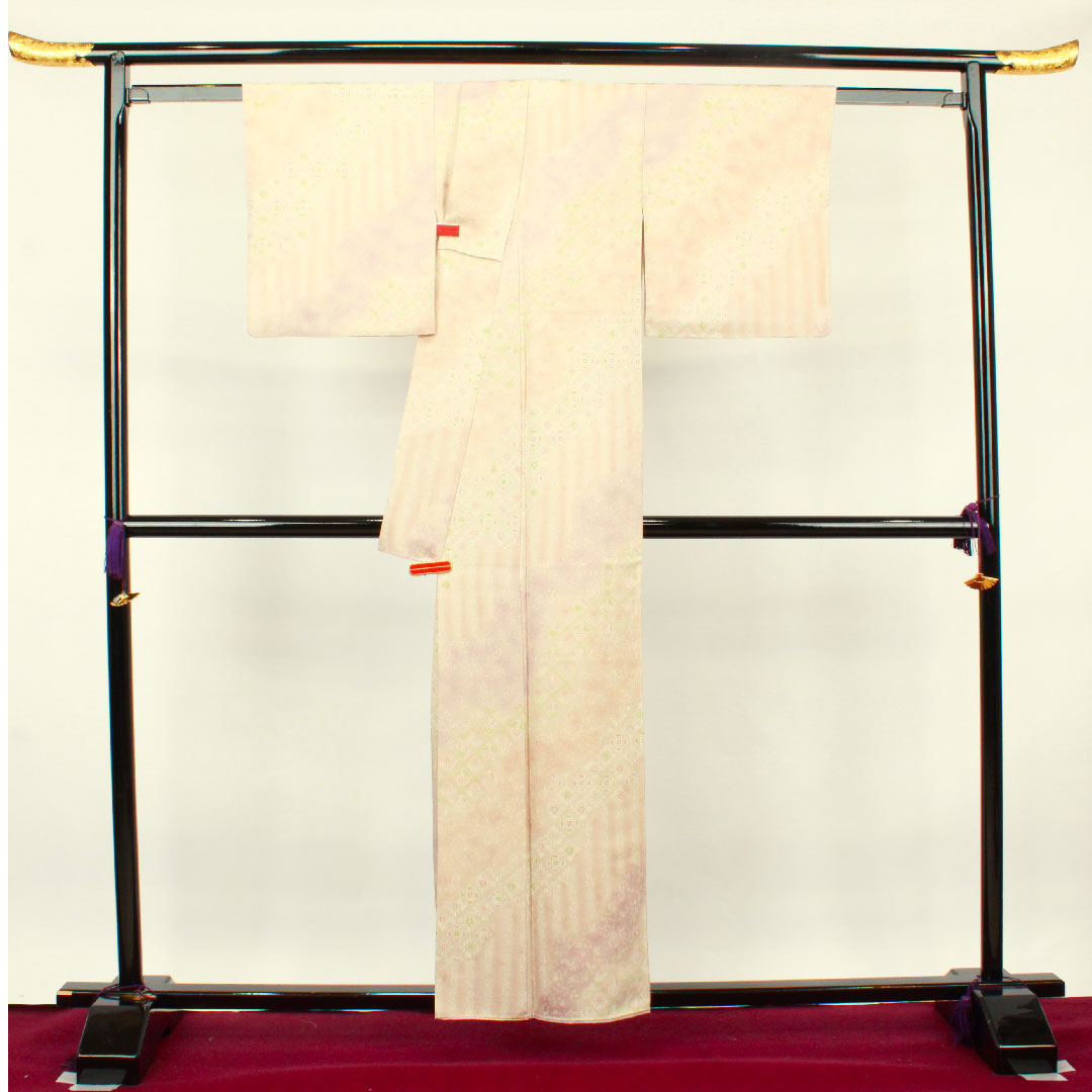 小紋 身丈157cm 裄丈61.5cm 袷  薄桜色 抽象模様  正絹 Sランク ピンク系 1115002952313