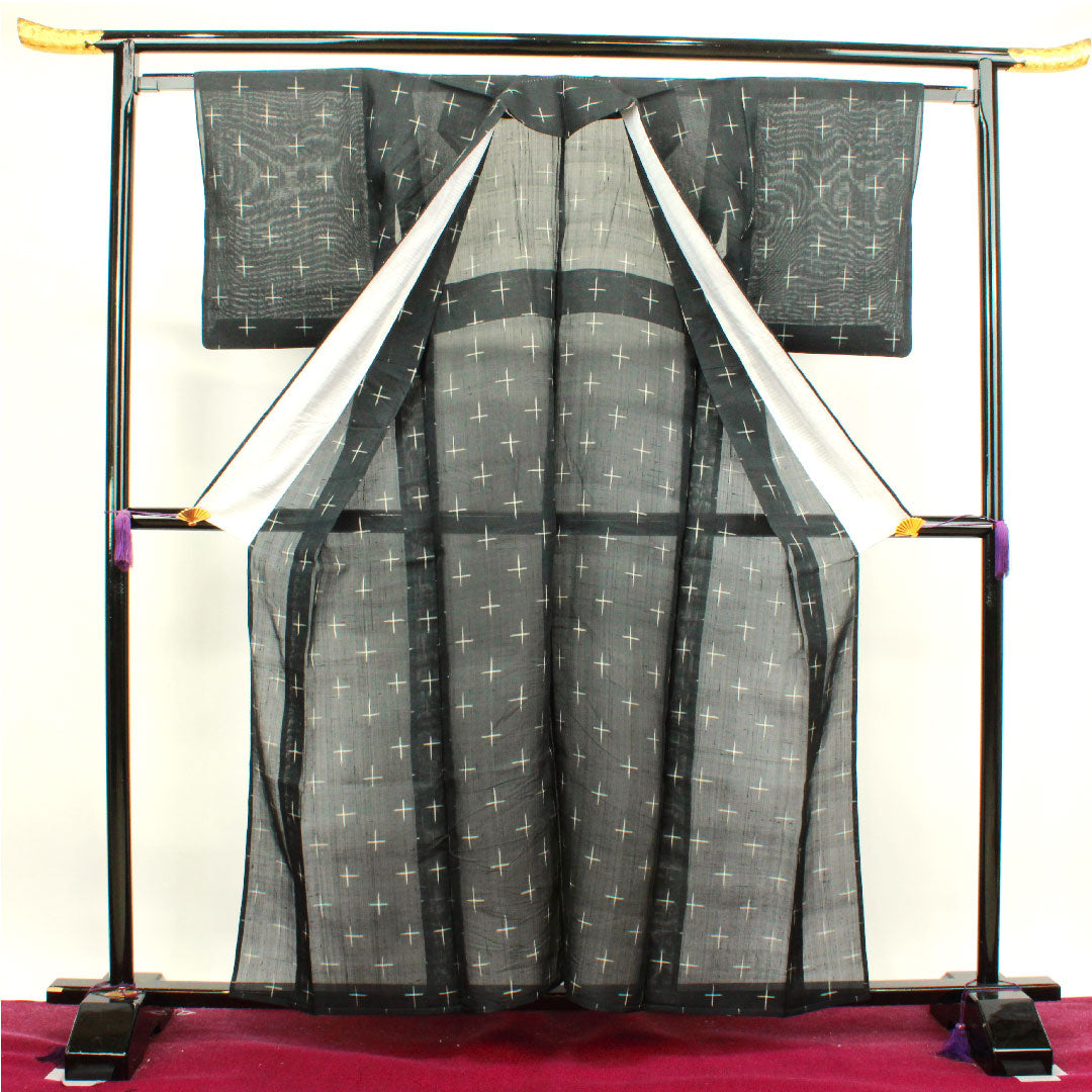 夏物 正絹 紬 身丈159cm 裄丈62cm 十字絣 紗 Sランク 黒系 1132000792310