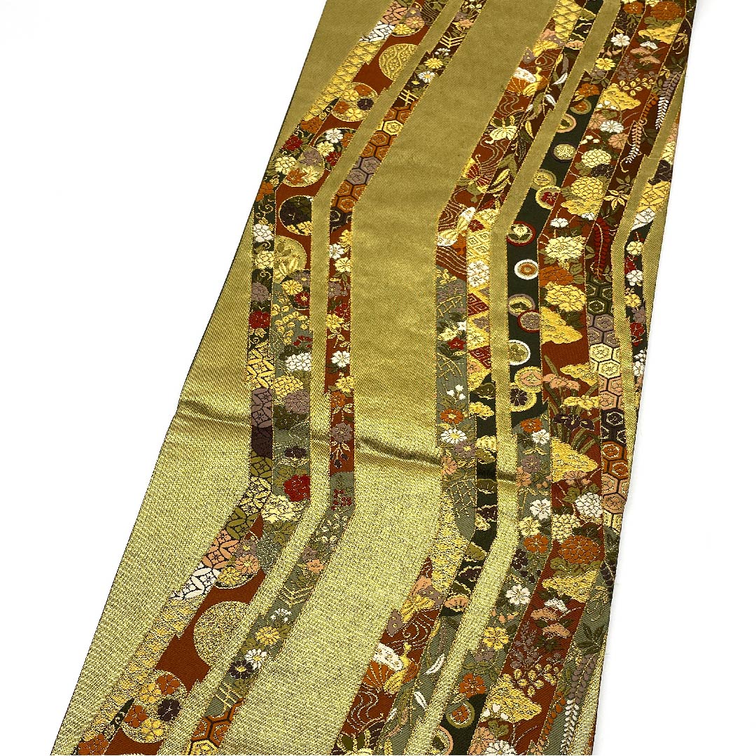 袋帯 金色 本金箔 献上松皮流し文 吉祥文様 帯丈433cm 正絹 Aランク 六通 フォーマル 金系 1123005613321