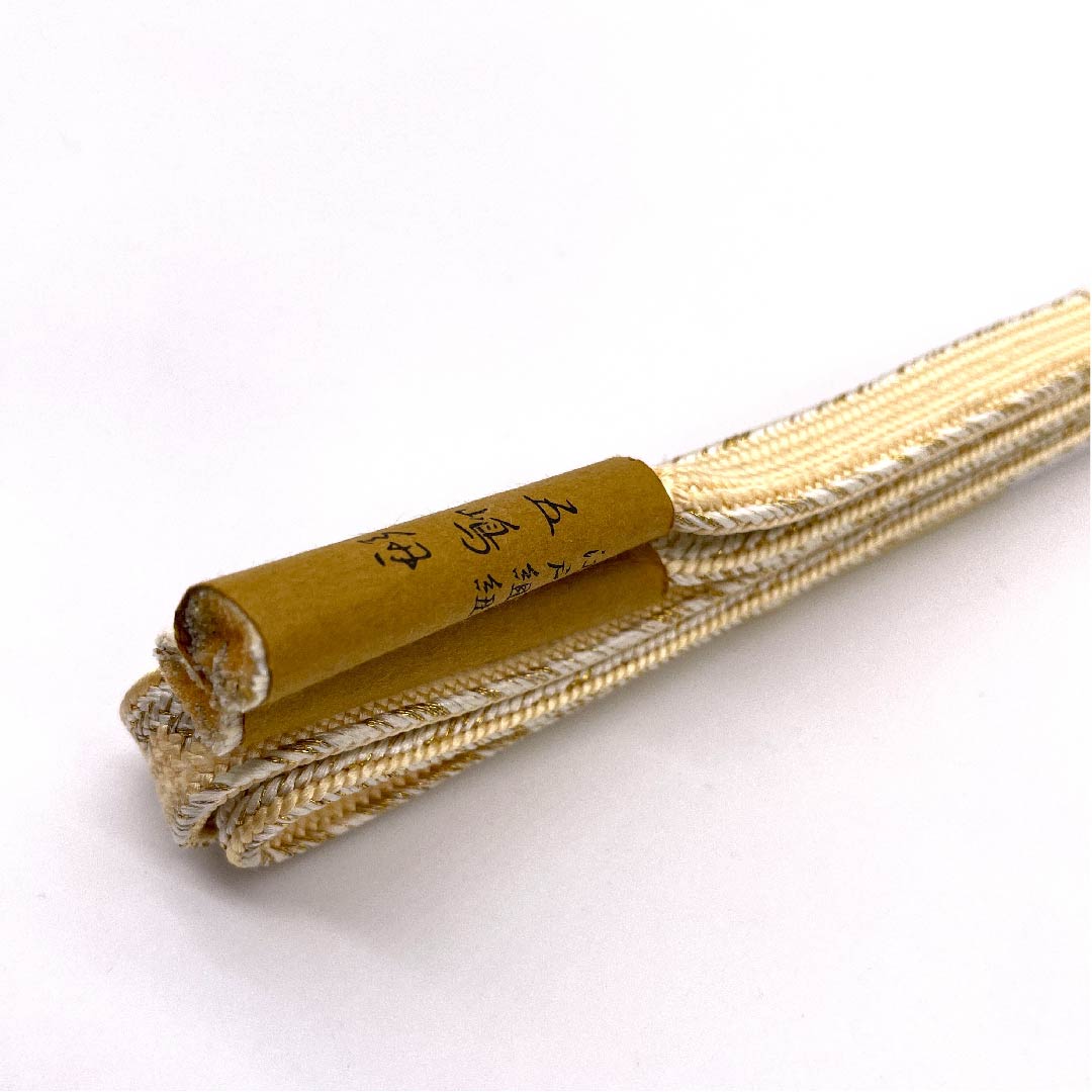 （新古品） 帯締め 正絹 四分紐 蜜陀僧色（みつだそういろ） 五嶋紐 江戸組紐 金属糸使用 長さ約162cm 幅約1.5cm セミフォーマル Sランク クリーム系 1135002752315