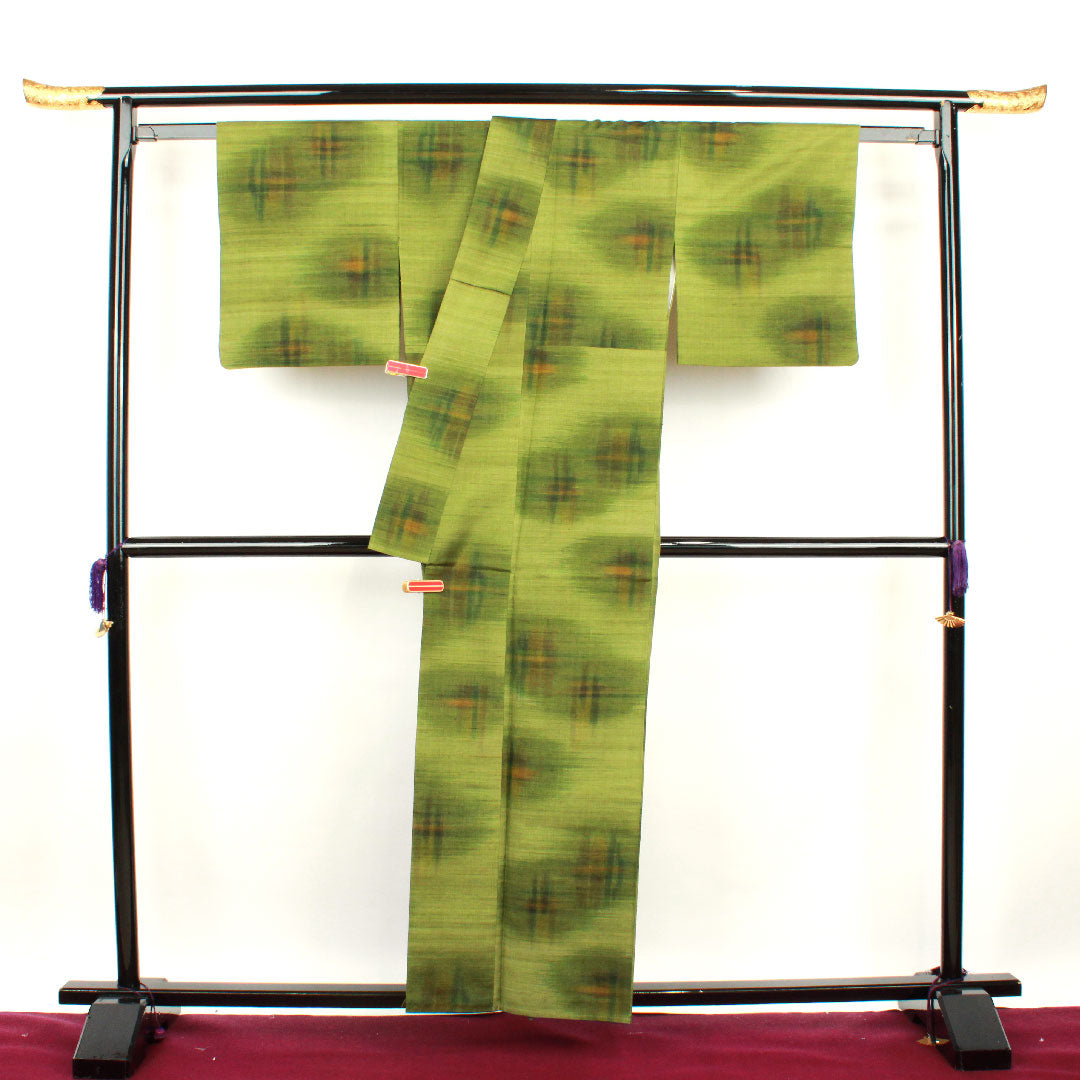 紬 身丈158cm 裄丈61cm 緑衫色 抽象模様 正絹 Sランク 袷 緑系 1116002042319