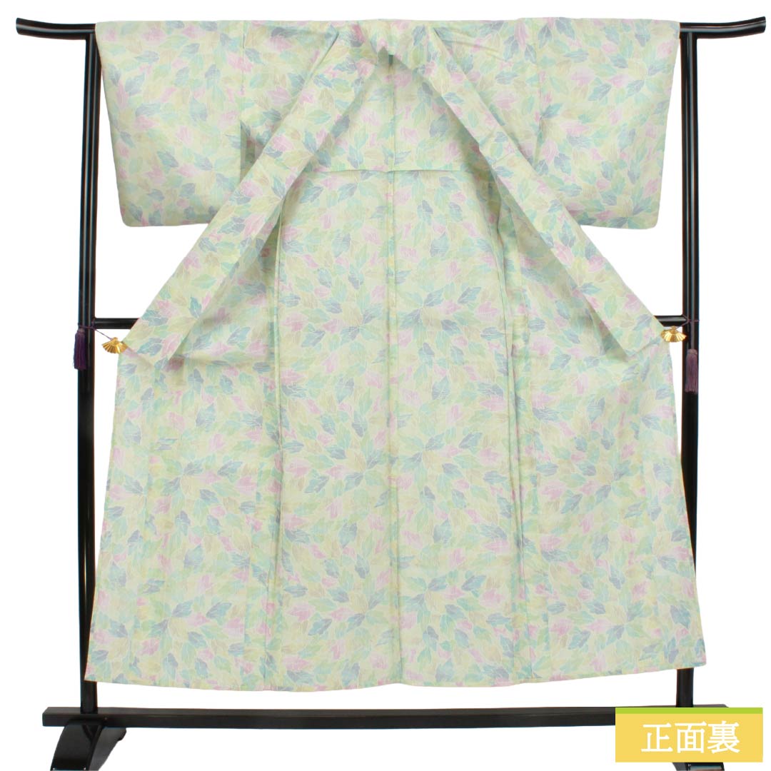 夏物 ポリ70%・毛30% 小紋 Sランク 身丈151.5cm 裄丈64cm 薄緑色（うすみどりいろ） 草葉模様 紗 緑系 1132007142219