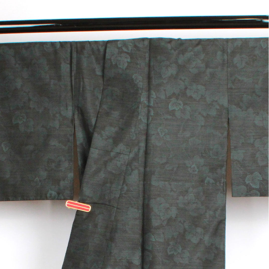 大島紬 身丈159.5cm 裄丈64cm 緯総絣 蔦模様 正絹 Aランク 袷 紺系 1116001823318