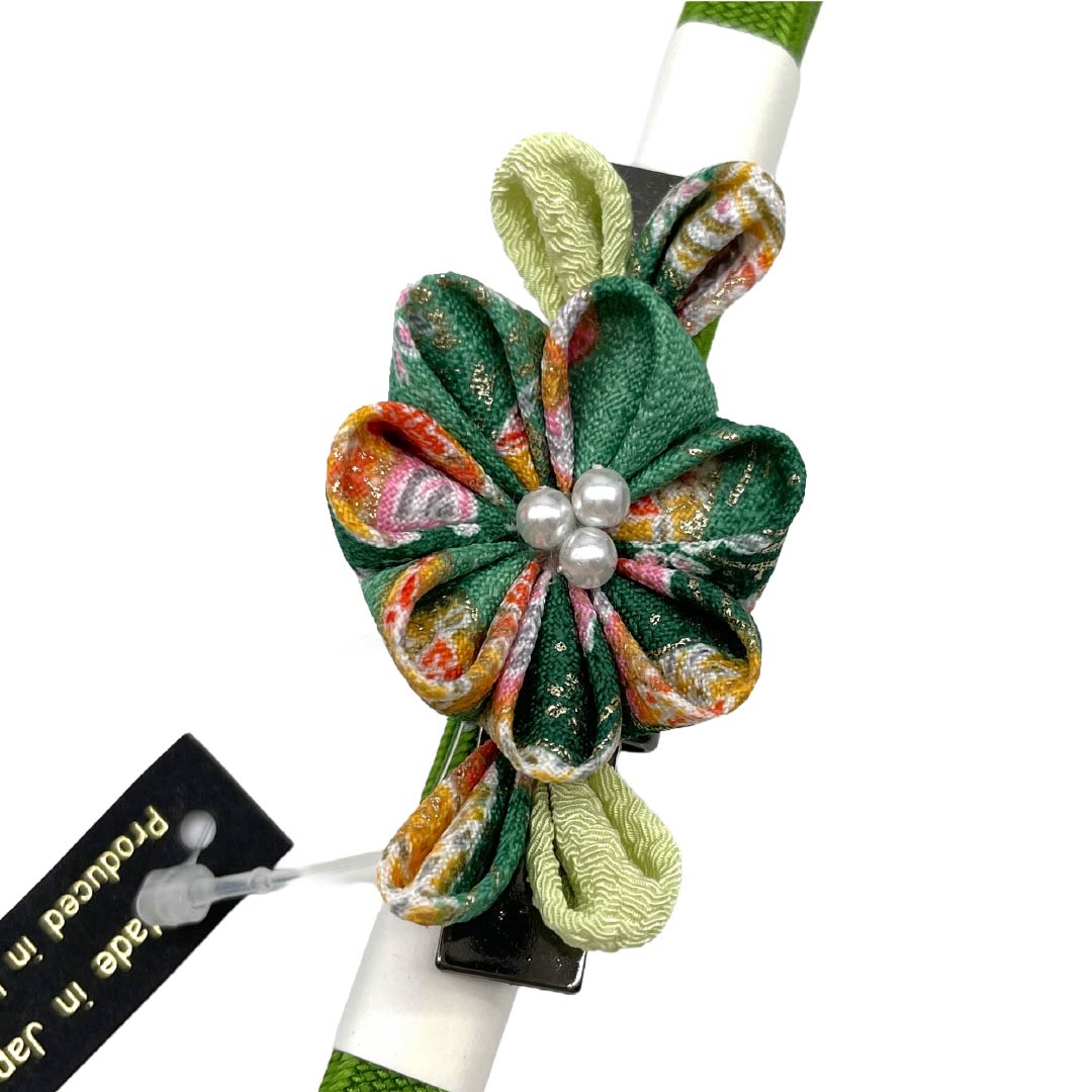 (新品)帯締め 正絹 NEWランク 三分紐 常盤色（ときわいろ） 帯留め付き つまみ細工 日本製 長さ約135cm 幅約0.8cm カジュアル 緑系 1135006571319
