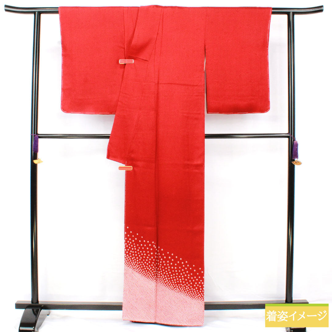 色留袖 正絹 身丈162.5cm 裄丈65cm 袷 赤紅色（あかべにいろ） 部分絞り 一つ紋 中陰片喰 しつけ糸付き 未使用品 Sランク 赤系 1111001542412