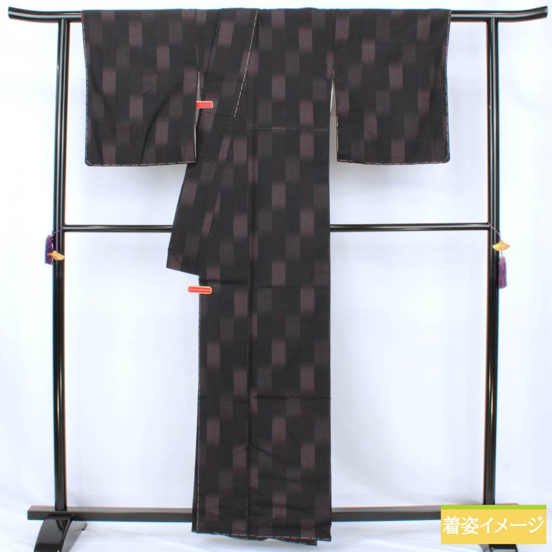Tsumugi Silk S Rank Length 161cm Sleeve-to-sleeve 68.5cm Honba Shiozawa Tsumugi Yamada Ori Geometric Pattern With basting thread Lined Black 1116004882410