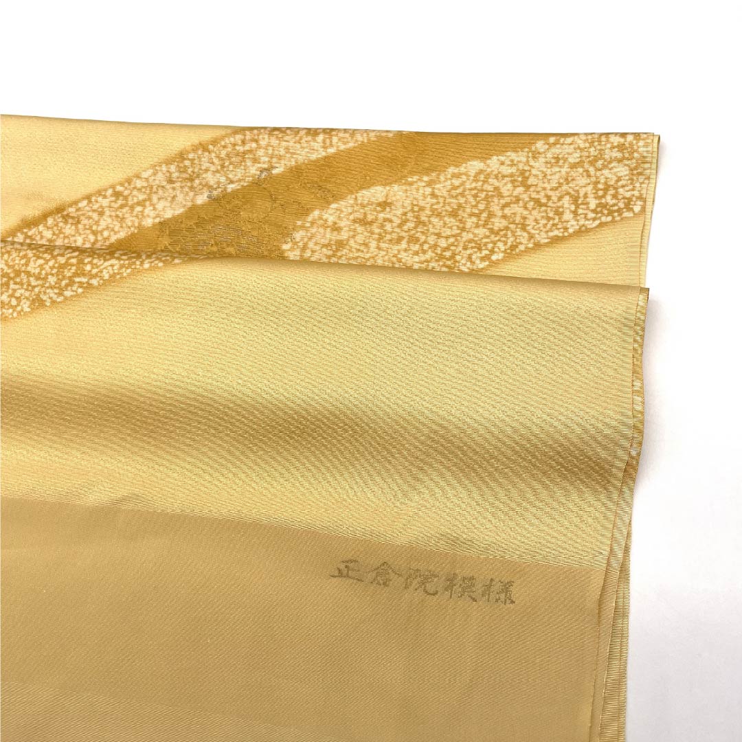 Obiage Silk S-rank Semi-formal Light Mandarin Orange Shosoin pattern Length approximately 184cm Width approximately 30.5cm Cream-colored 1136002432915