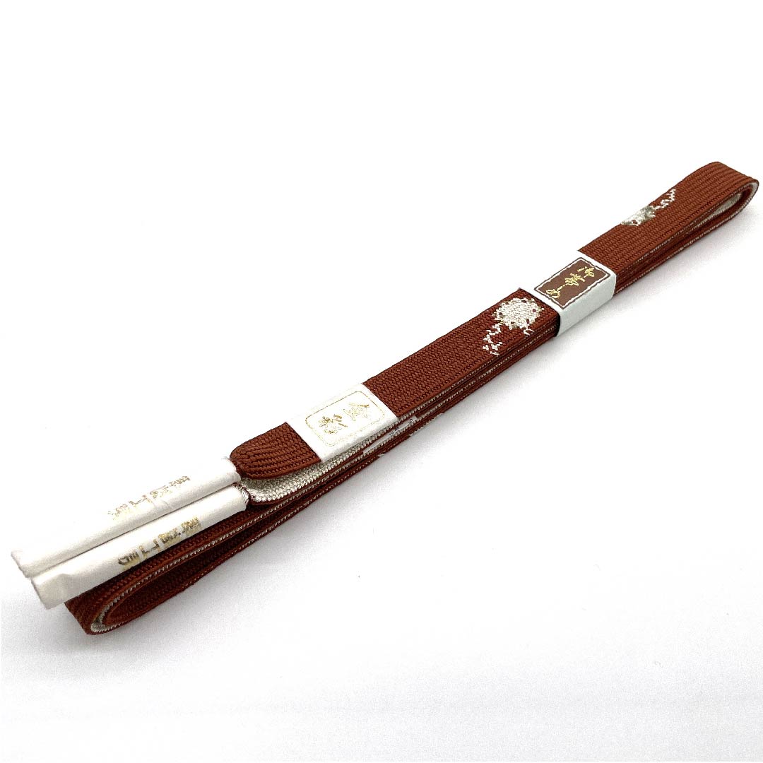 （新古品） 帯締め 正絹 四分紐 赤蘇芳色（あかすおういろ） 金属糸使用 翠嵐工房 金彩 長さ約162cm 幅約1.5cm セミフォーマル Sランク 茶系 1135001702914