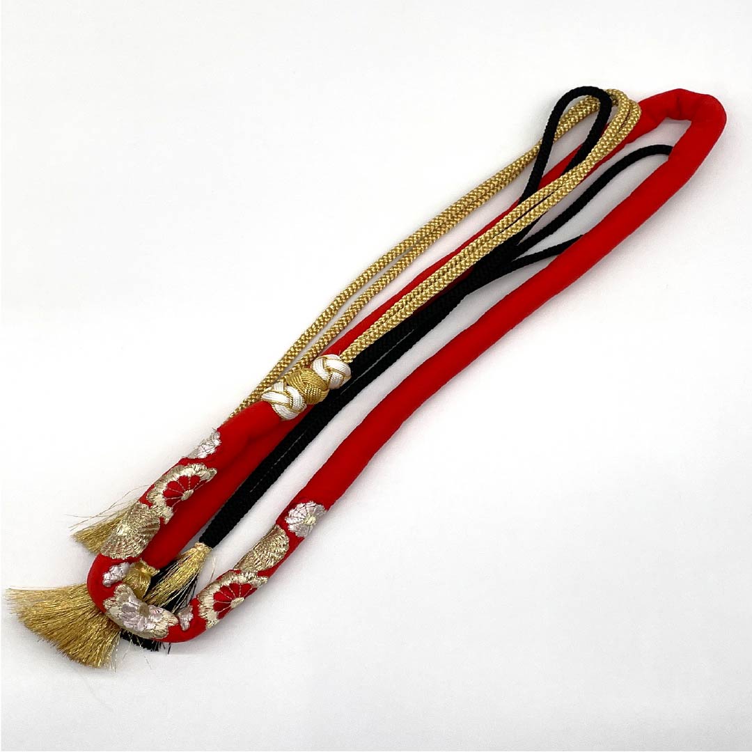 帯締め  Sランク  赤紅色（あかべにいろ） 振袖用 丸ぐけ 花柄 長さ約181.5cm 幅約1.7cm フォーマル 赤系 1135004222412