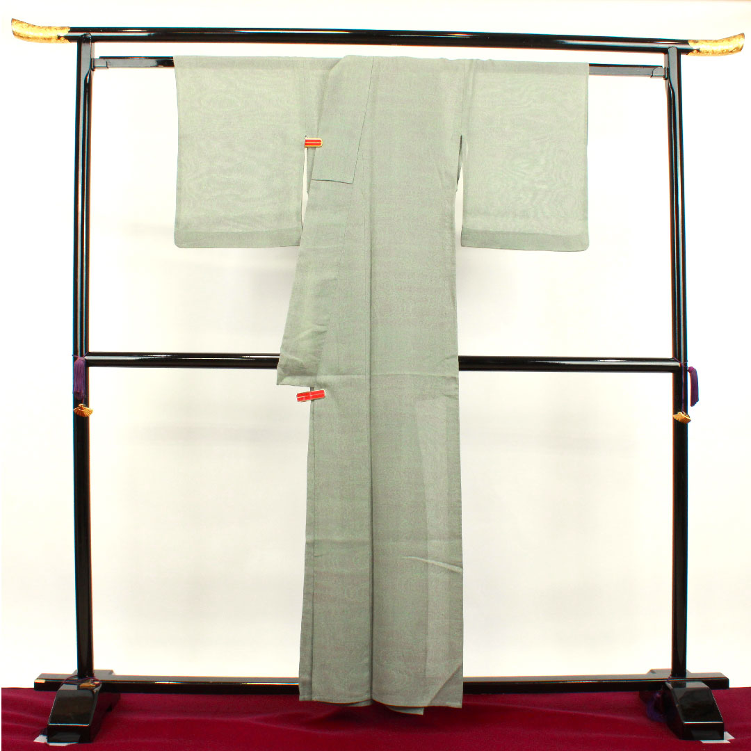 夏物 正絹 紬 身丈159cm 裄丈62cm 白緑色（びゃくろくいろ） 幾何学模様 紗 Sランク 緑系 1132001772319