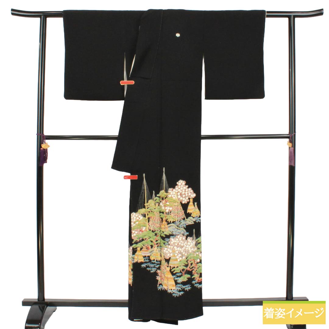 黒留袖 正絹 Aランク 身丈160.5cm 裄丈62.5cm 袷 京友禅 雪吊り 松竹梅 五つ紋 五三桐 比翼付き 五つ紋 黒系 1111002393410