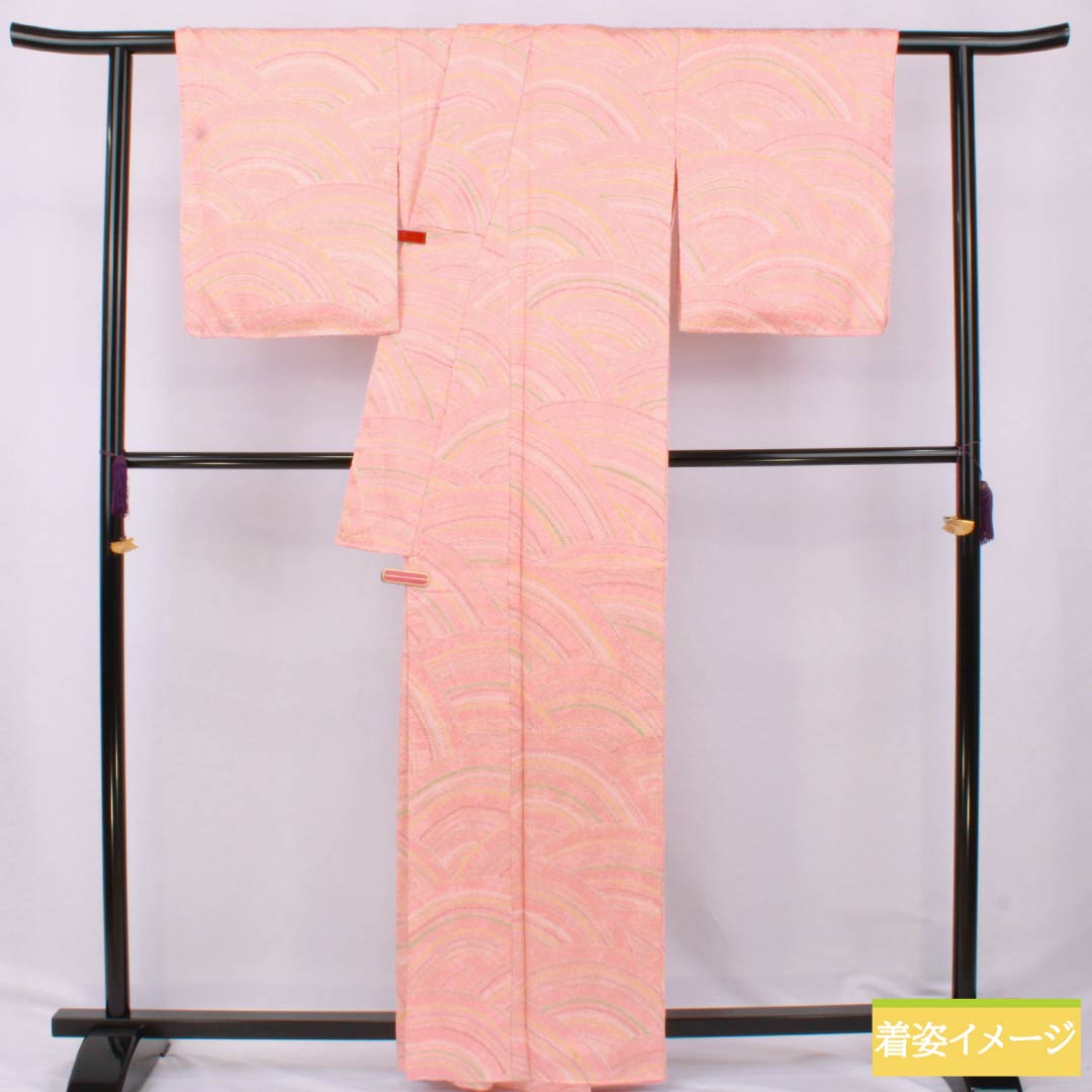 小紋 正絹 Aランク 身丈163cm 裄丈65.5cm 袷 鴇色（ときいろ） 絞り 青海波 ピンク系 1115007103413
