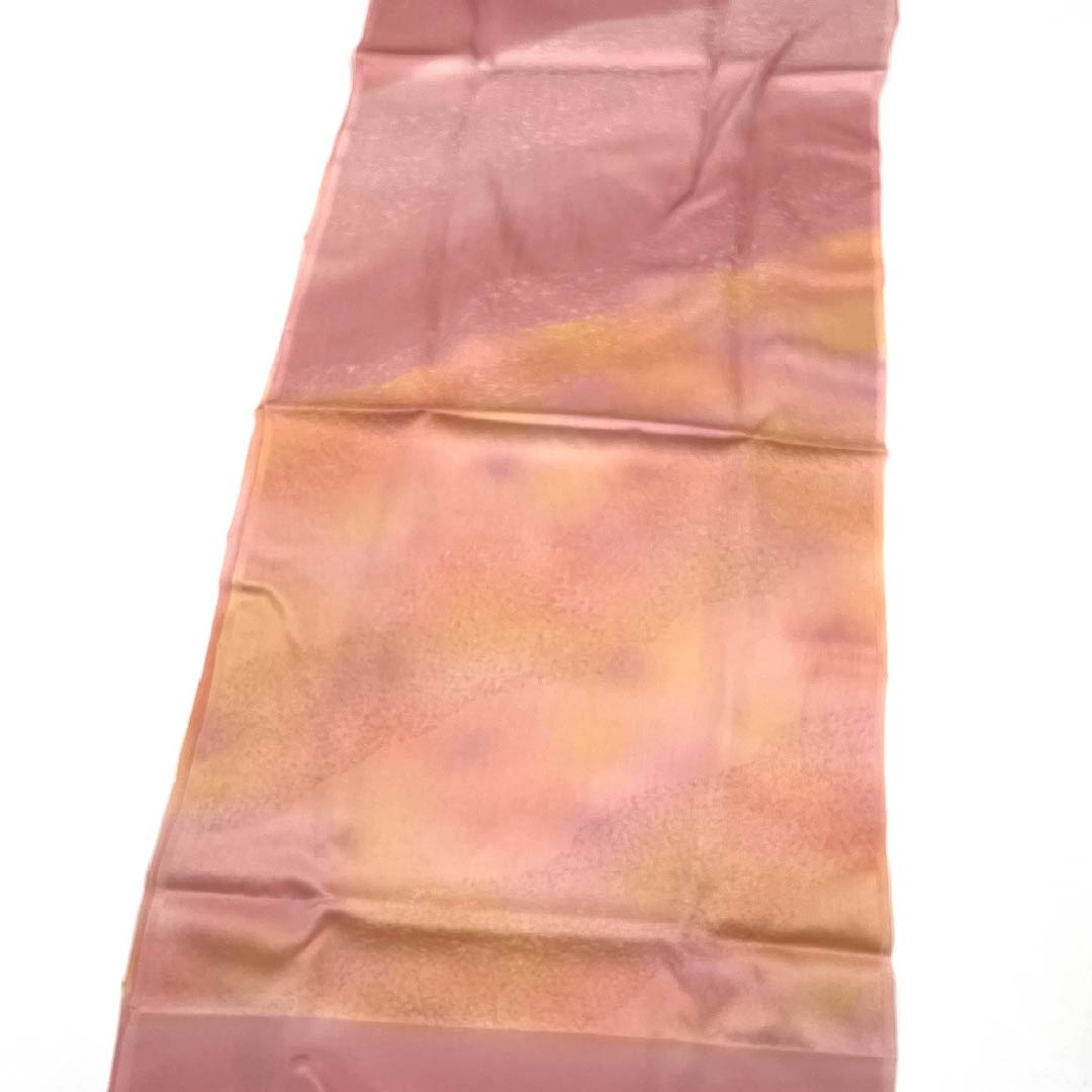 （新古品） 帯締め・帯揚げセット 正絹 NEWランク 紅鶸色（べにひわいろ） 浅紅色（あさべにいろ） ぼかし 長さ約164cm 幅約1.6cm カジュアル ピンク系 1141000231313