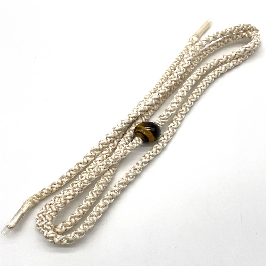 (New old stock) Obijime (belt fastener) Pure silk, off-white (kinari-iro) With obidome (belt fastener) Round weave Yamaseido Length approx. 125.5cm Width approx. 0.7cm Casual NEW rank White 1135003421311