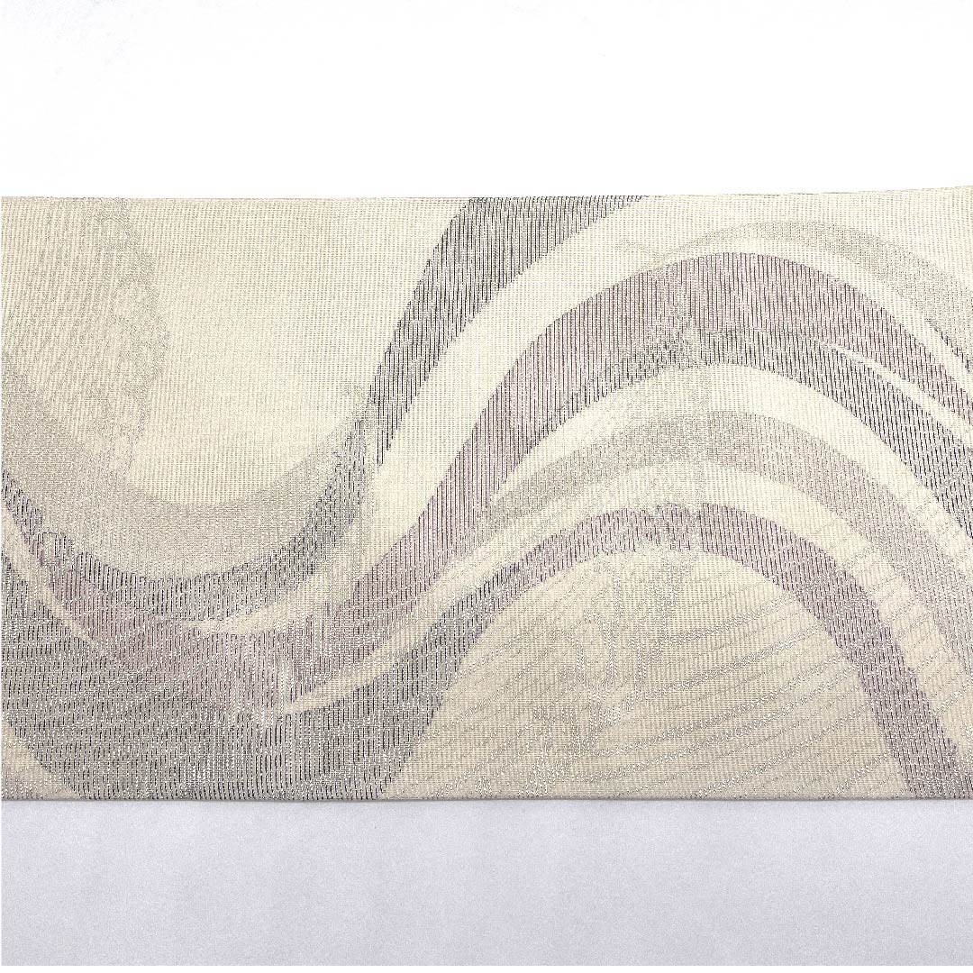 袋帯 乳白色色（にゅうはくしょくいろ） 夏帯 流水 波 帯丈436cm 正絹 Sランク 六通 セミフォーマル 白系 1123007472311