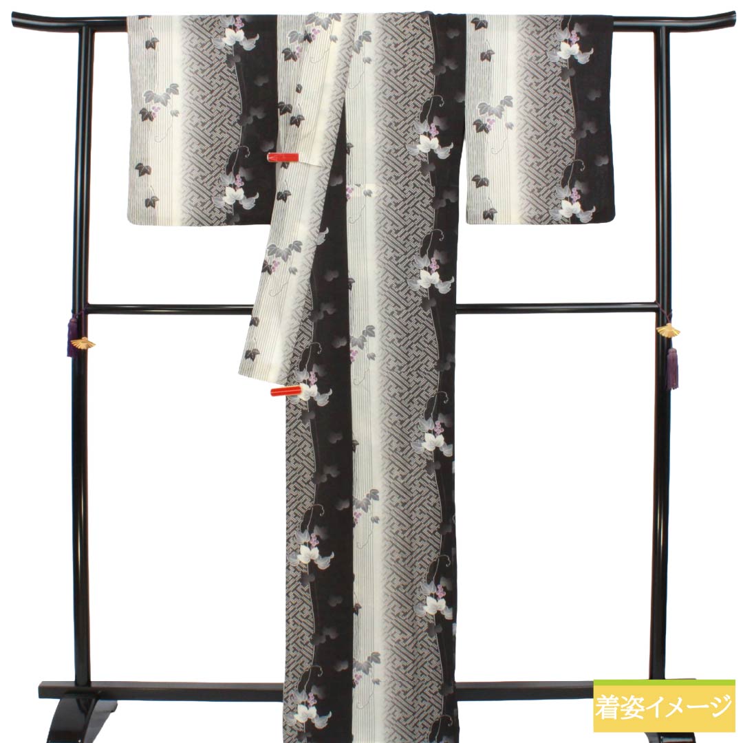 夏物 ポリエステル 小紋 Sランク 身丈166.5cm 裄丈68cm 縞 工字繋ぎ 蔦 洗える着物 紗 モノトーン 1132003562527