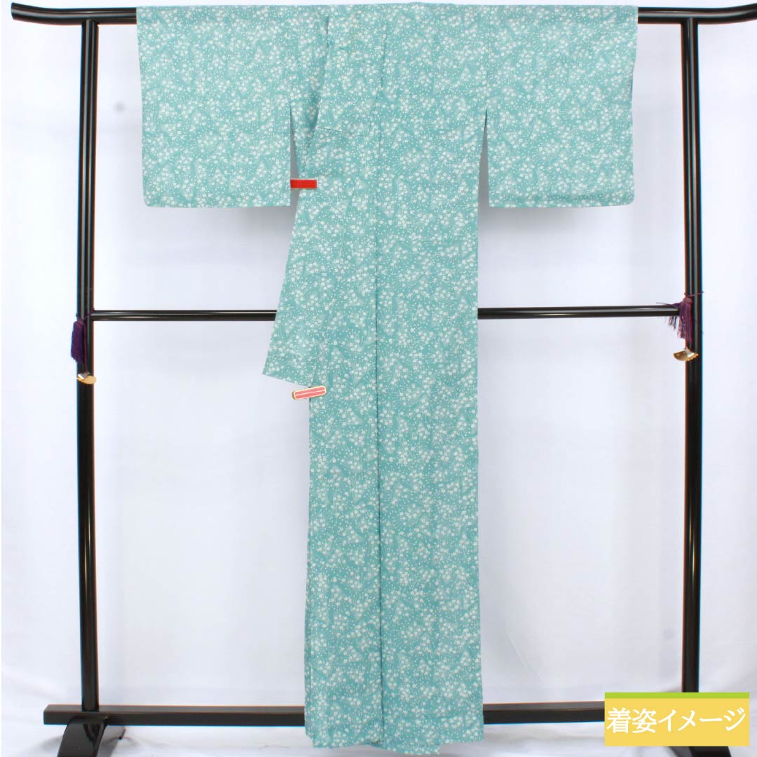 夏物 ポリエステル 小紋 身丈161cm 裄丈64cm 水浅葱色（みずあさぎいろ） 小花 洗える着物 絽 Aランク 水色系 1132002473424