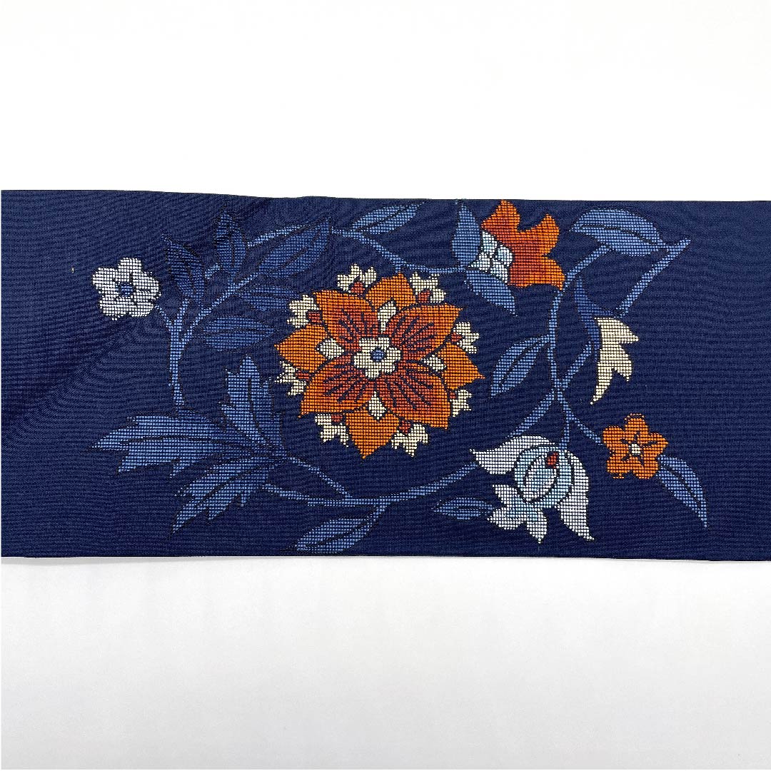 名古屋帯 紺色 唐花模様 帯丈356cm 正絹 Aランク ポイント柄 カジュアル 紺系 1124003033318  名古屋仕立て