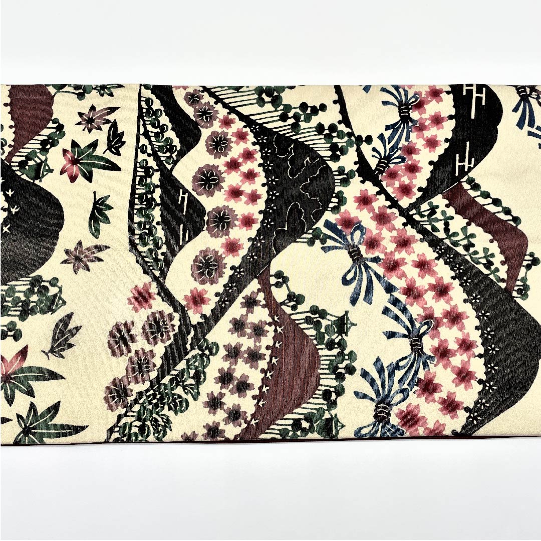 袋帯 生成り色（きなりいろ） 遠山 桜 紅葉 帯丈452cm 正絹 Aランク 全通 カジュアル クリーム系 1123005373415