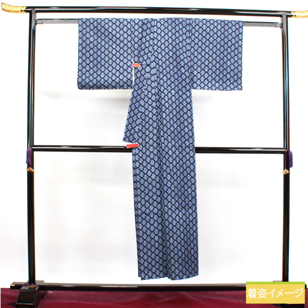 浴衣 木綿 身丈149cm 裄丈61cm Sランク 単衣 紺系 濃紺色（のうこんいろ） リップル 幾何学模様  1118004502118