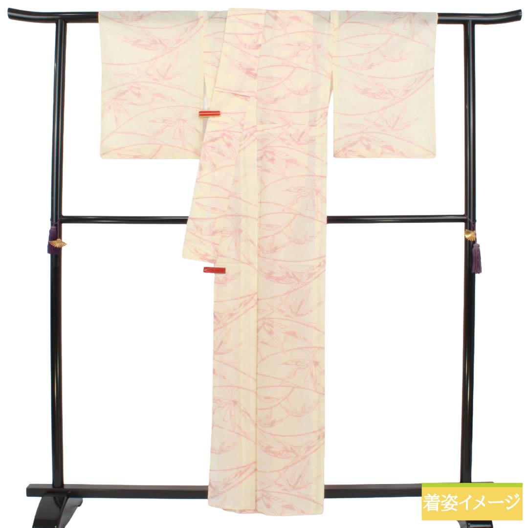 夏物 ウール 紬 Aランク 身丈159.5cm 裄丈65.5cm 練色（ねりいろ） サマーウール 草花模様 紗 クリーム系 1132005253315