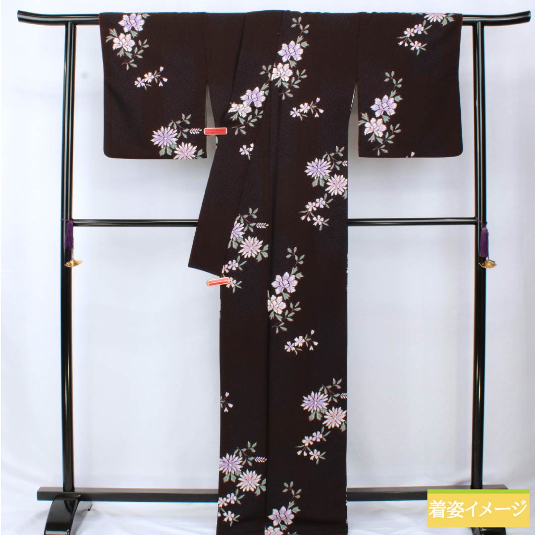 小紋 ポリエステル 身丈168.5cm 裄丈65cm 袷 紗綾形 花 洗える着物 Sランク 黒系 1115005952510