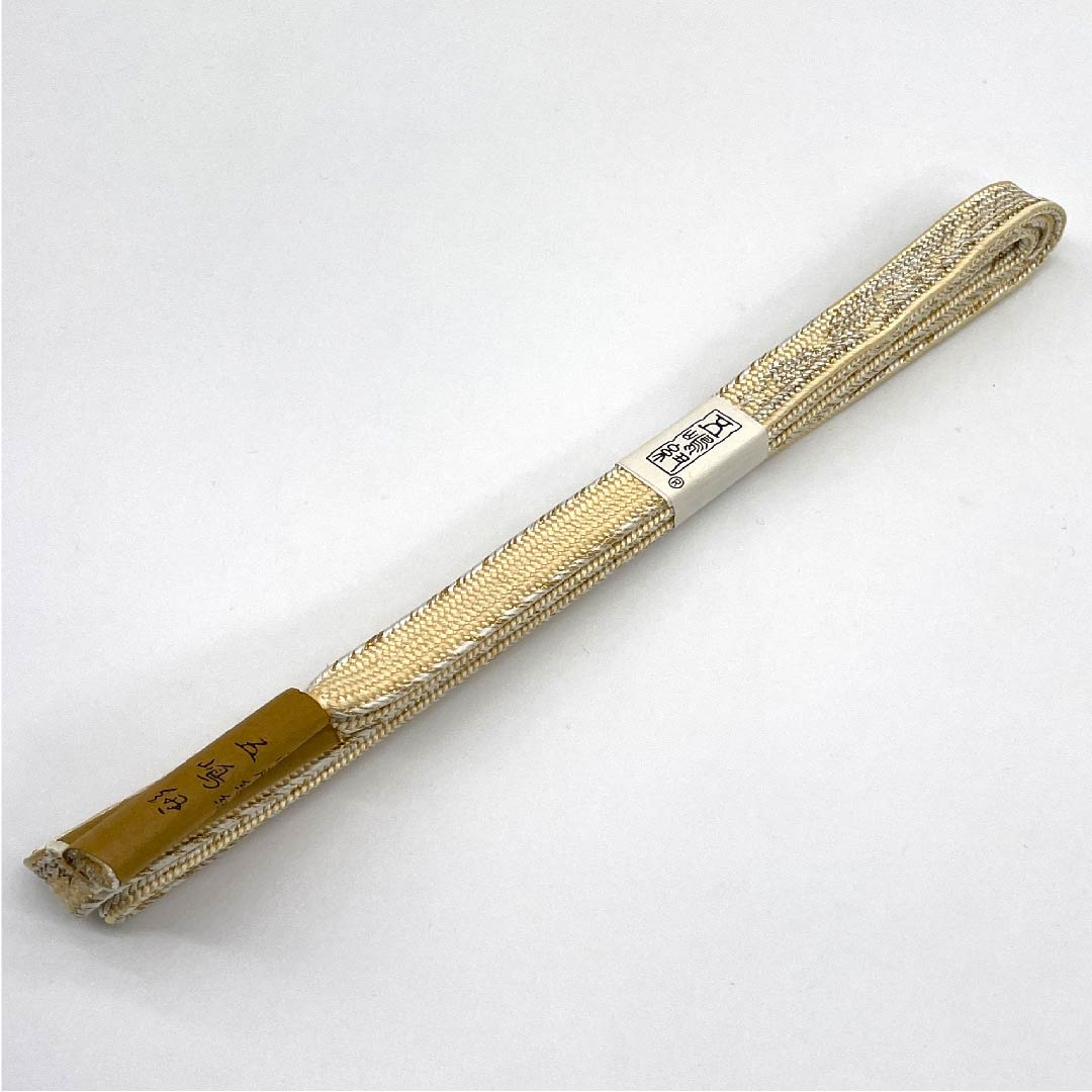 （新古品） 帯締め 正絹 四分紐 蜜陀僧色（みつだそういろ） 五嶋紐 江戸組紐 金属糸使用 長さ約162cm 幅約1.5cm セミフォーマル Sランク クリーム系 1135002752315