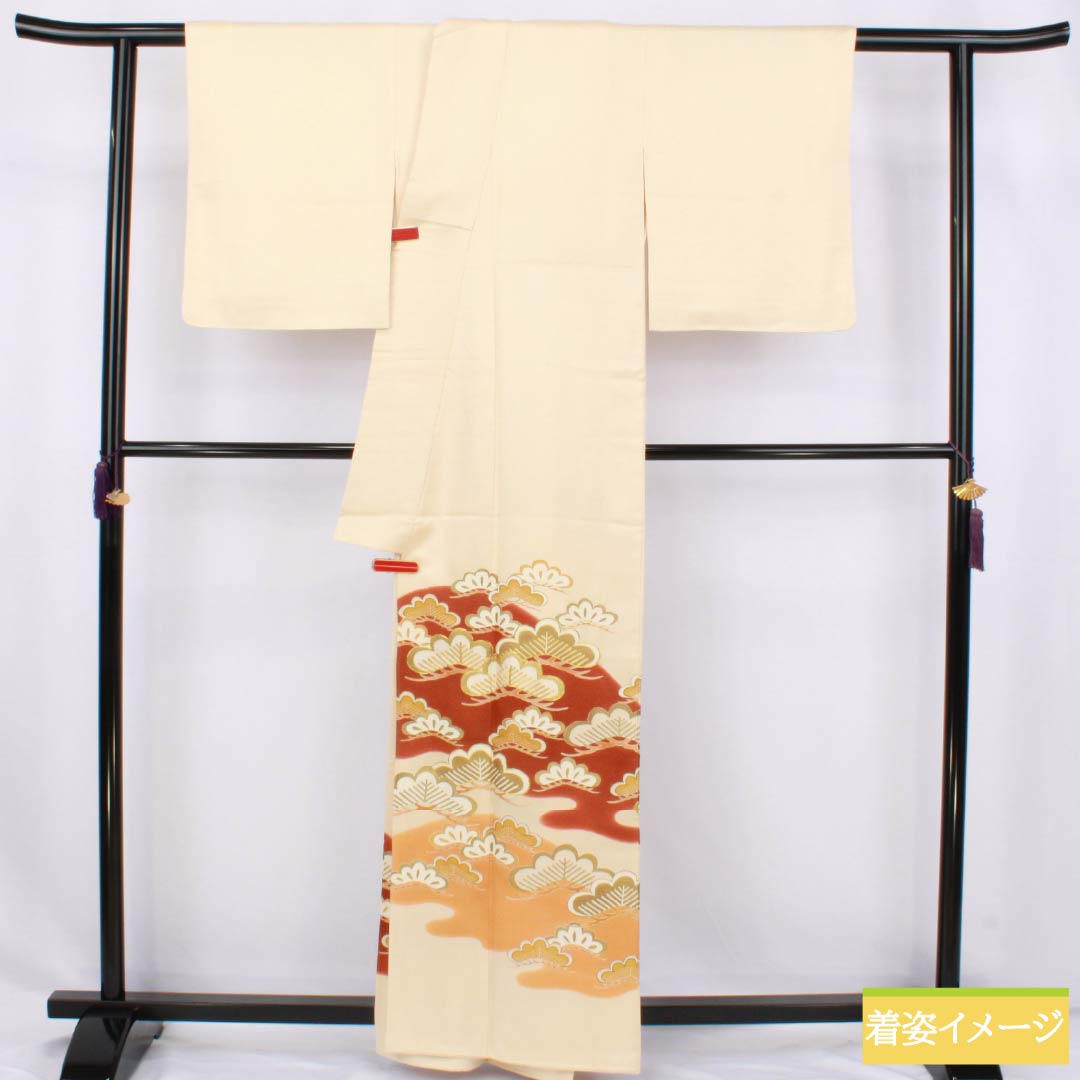 色留袖 正絹 Aランク 身丈160.5cm 裄丈62.5cm 袷 練色（ねりいろ） 三つ紋 五三桐 大丸別誂え 京友禅 金駒刺繡 松 三つ紋 クリーム系 1111001993415