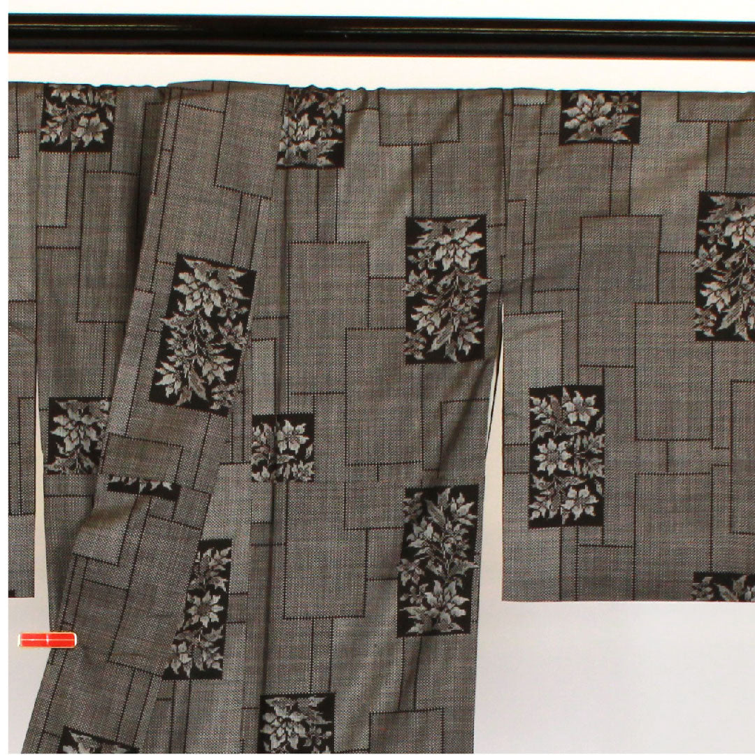 大島紬 身丈157cm 裄丈63cm 7マルキ 一元絣 草花模様 正絹 Sランク 袷 茶系 1116000712314