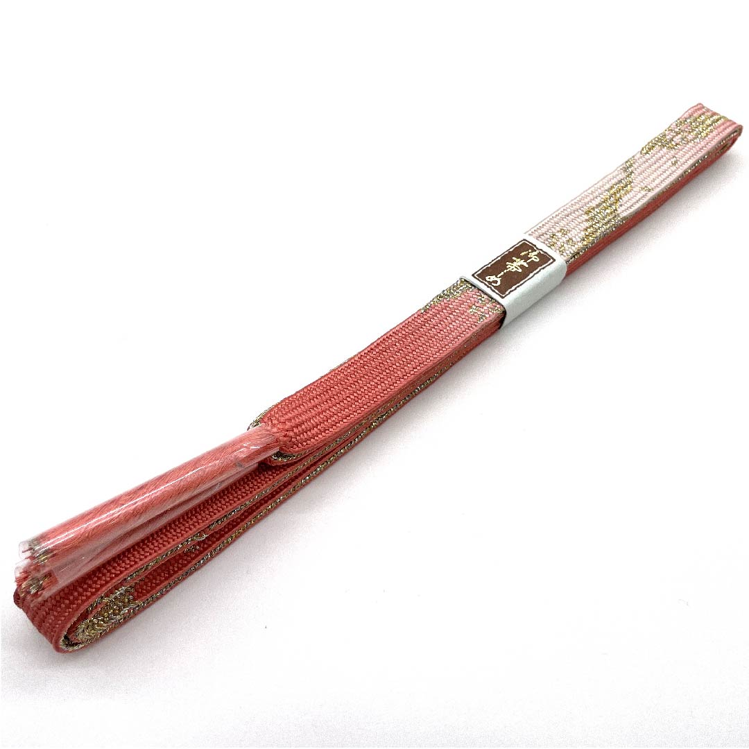 （新古品） 帯締め 正絹 四分紐 紅梅色（こうばいいろ） 金属糸使用 新古品 長さ約162cm 幅約1.5cm セミフォーマル Sランク ピンク系 1135001852913