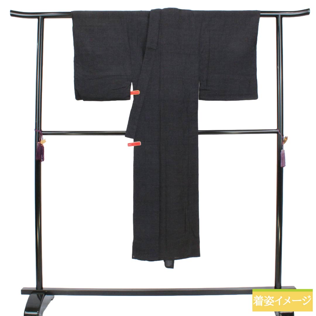男物 正絹 Sランク 身丈136.5cm 裄丈64.5cm  塩沢紬 小絣模様 居敷当て付き 単衣 黒系 1119001942310