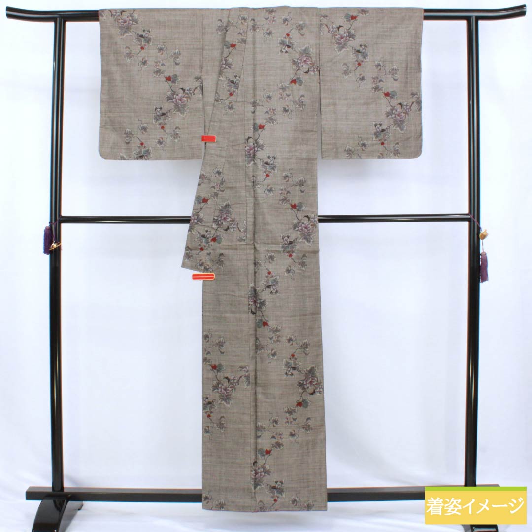 紬 正絹 Sランク 身丈157.5cm 裄丈62.5cm 大島紬 9マルキ 片ス 草花模様 袷 グレー系 1116005042322