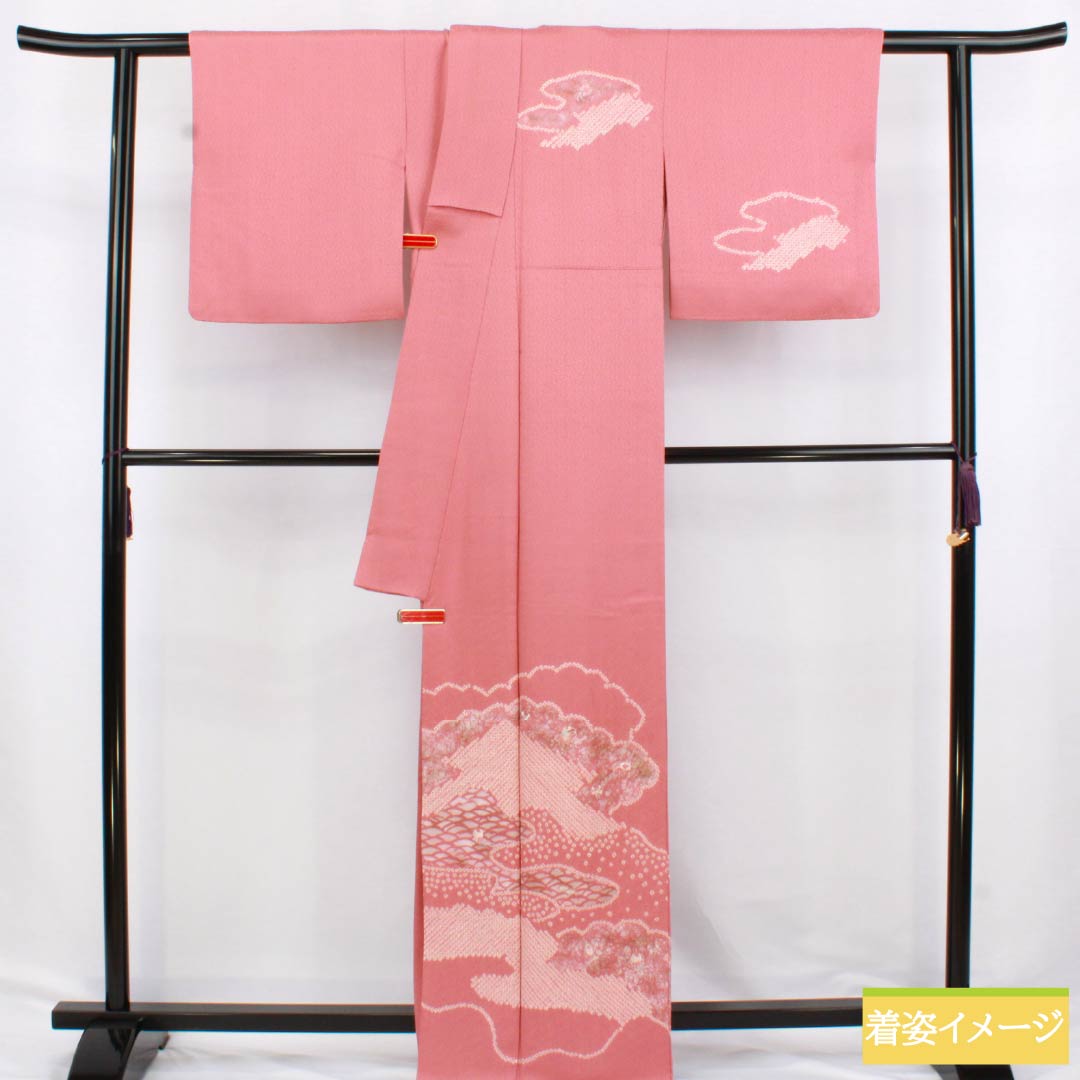訪問着 正絹 Bランク 袷 身丈164.5cm 裄丈64cm 長春色（ちょうしゅんいろ） 絞り 刺繍 紗綾形 雲取り ピンク系 1112006214413