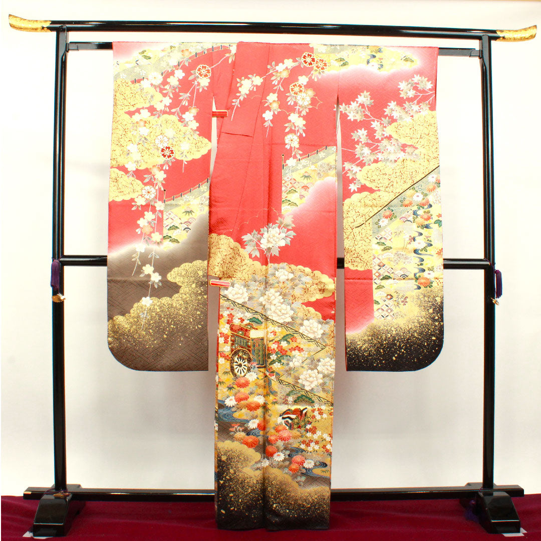 振袖 身丈163.5cm 裄丈67.5cm 袷  甚三紅色 京友禅 御所車 吉祥文様 作家物  正絹 Aランク 朱系 1113001623416