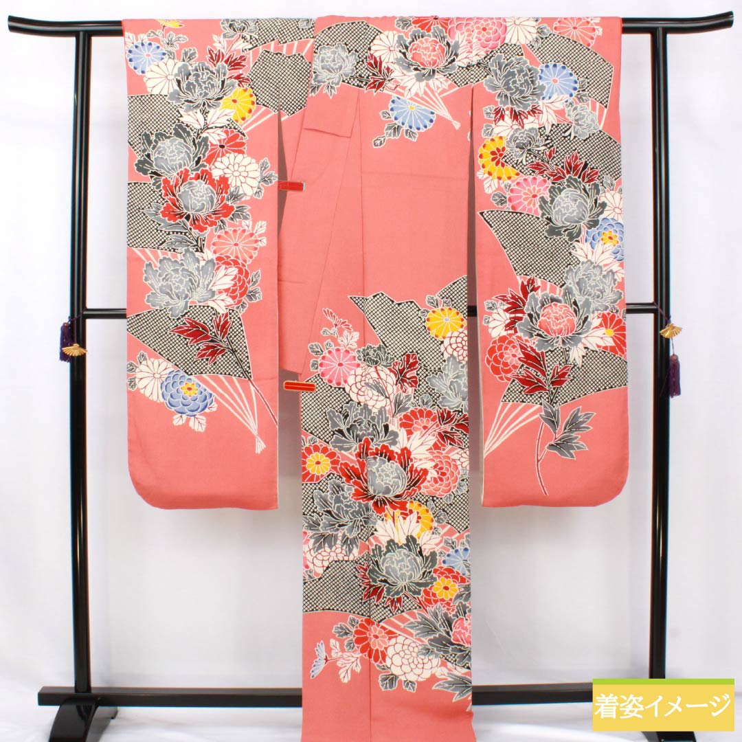 振袖 正絹 Sランク 身丈165.5cm 裄丈67cm 袷 中紅色（なかべにいろ） 京紅型 吉祥文様 ちりめん地 ピンク系 1113002472513