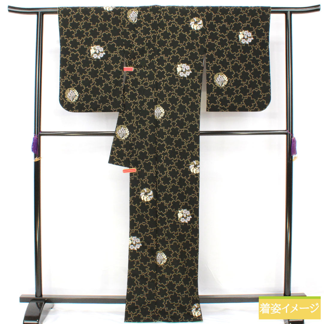 小紋 ポリエステル 身丈166.5cm 裄丈67cm 袷 洗える着物 桜 花模様 Sランク 黒系 1115004952510