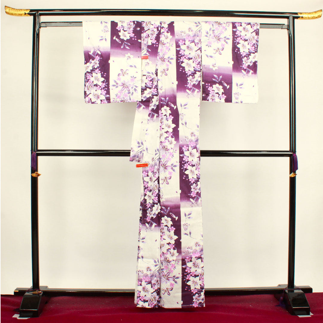 浴衣 市松 草花模様 木綿 Sランク 単衣 身丈162cm 裄丈66.5cm 白系 1118001532411